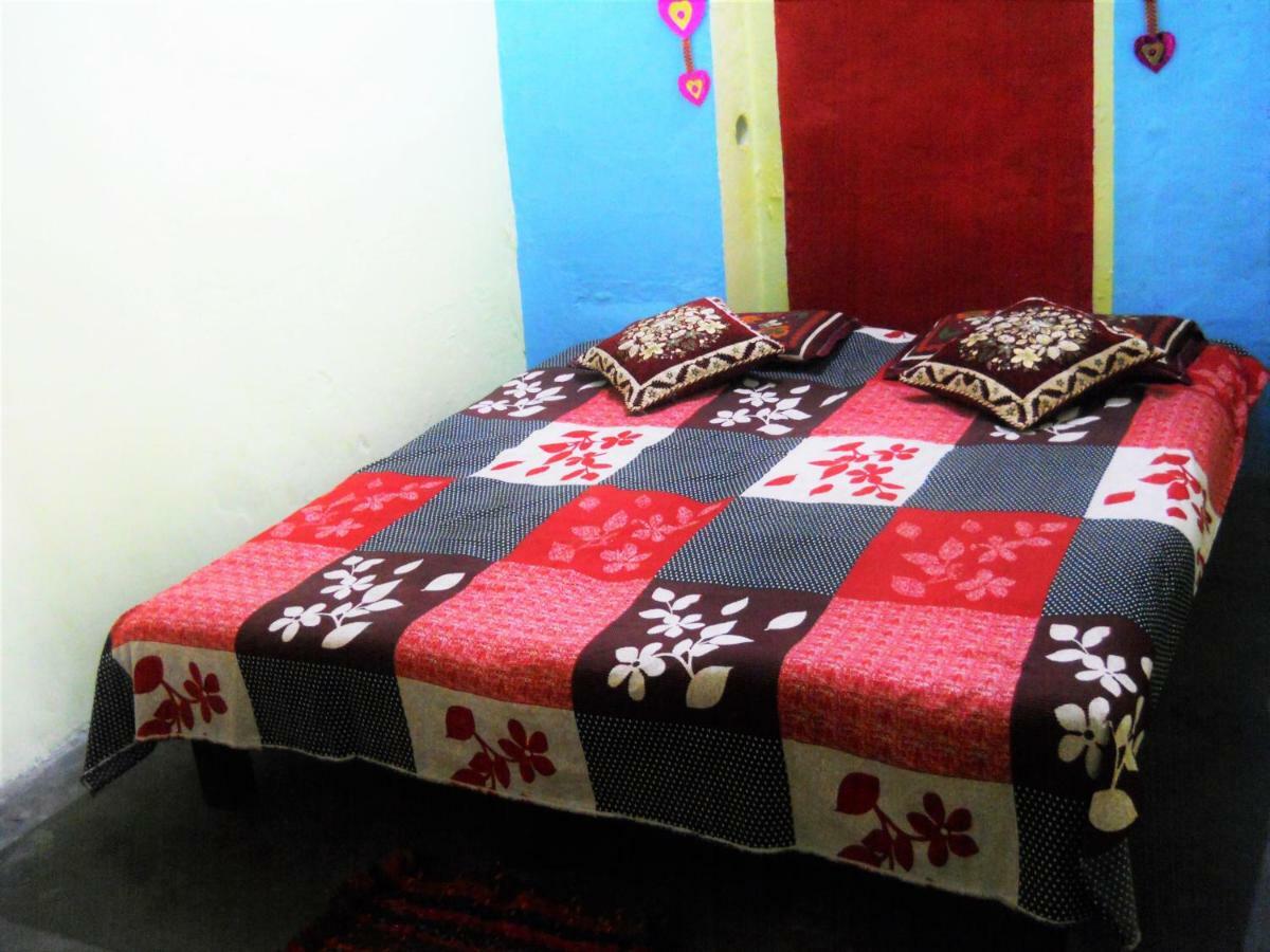 Shiva Lodge Varanasi Bagian luar foto